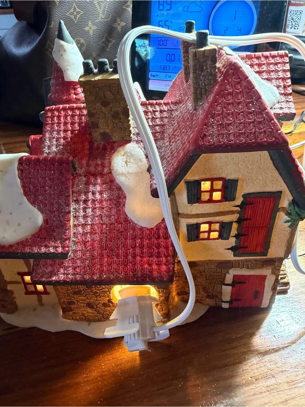 Department 56 festive lighted